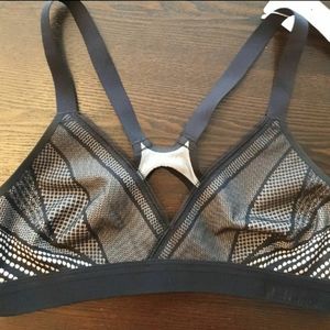 Lululemon 32B Racer Back Bra